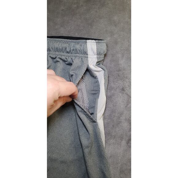 Nike Mens Sz M LA Clippers Dry 4.0 Training Shorts Gray Basketball C18-75 - Picture 3 of 10